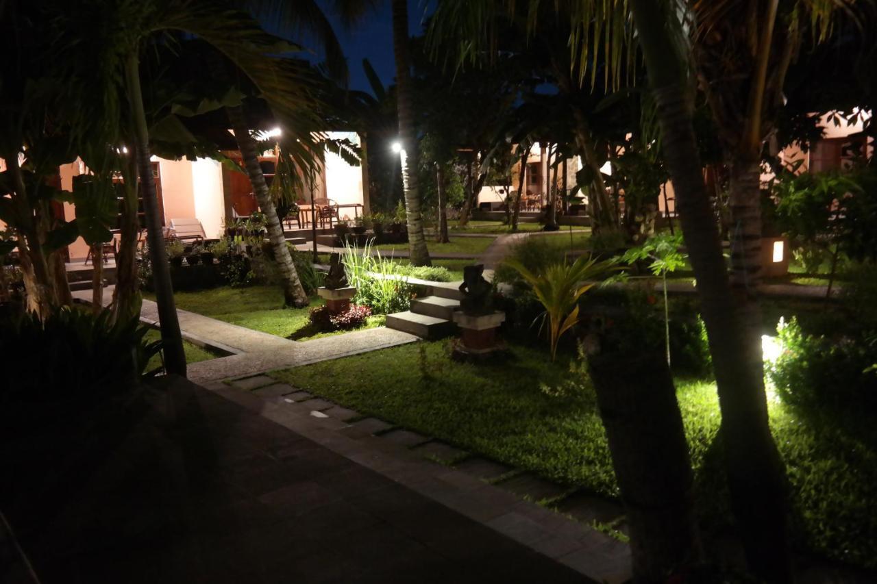 1000 Dream Bungalow Lovina  Luaran gambar