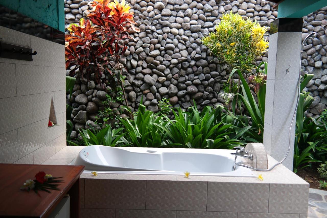 1000 Dream Bungalow Lovina  Luaran gambar